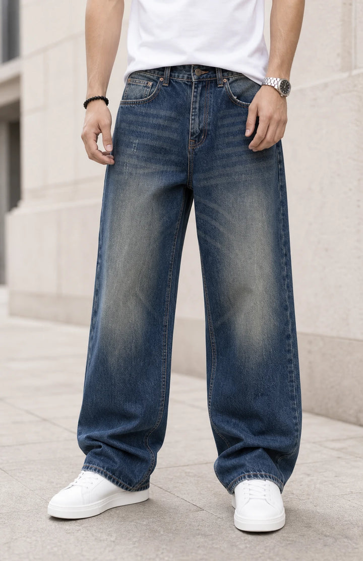 SQUALO BAGGY DENIM 6806 front view worn by model