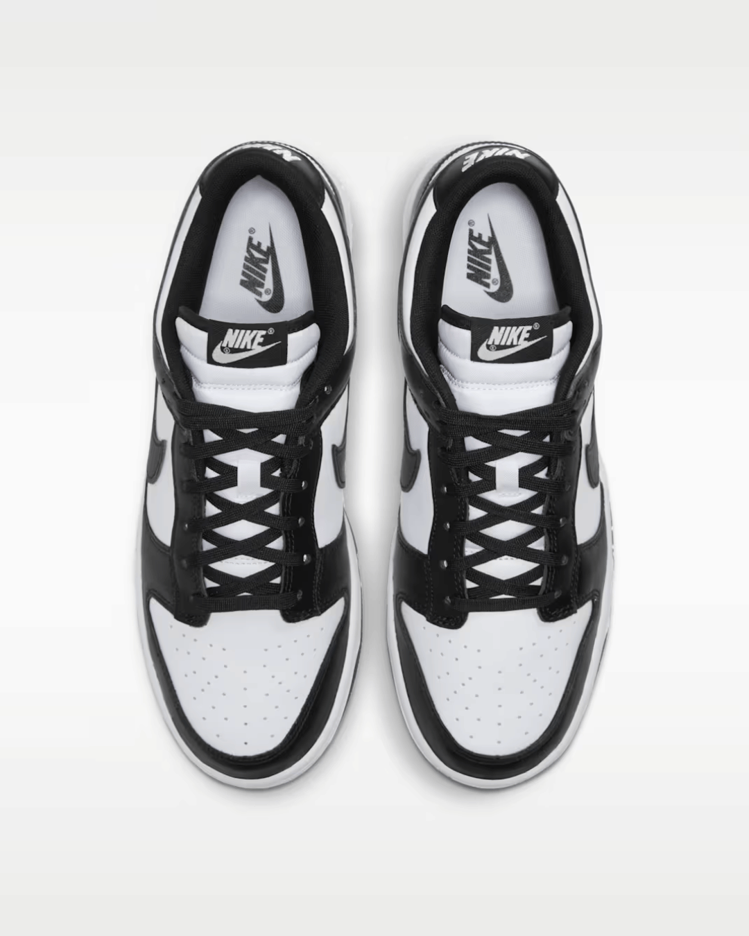 Dunk Low Panda Sneakers