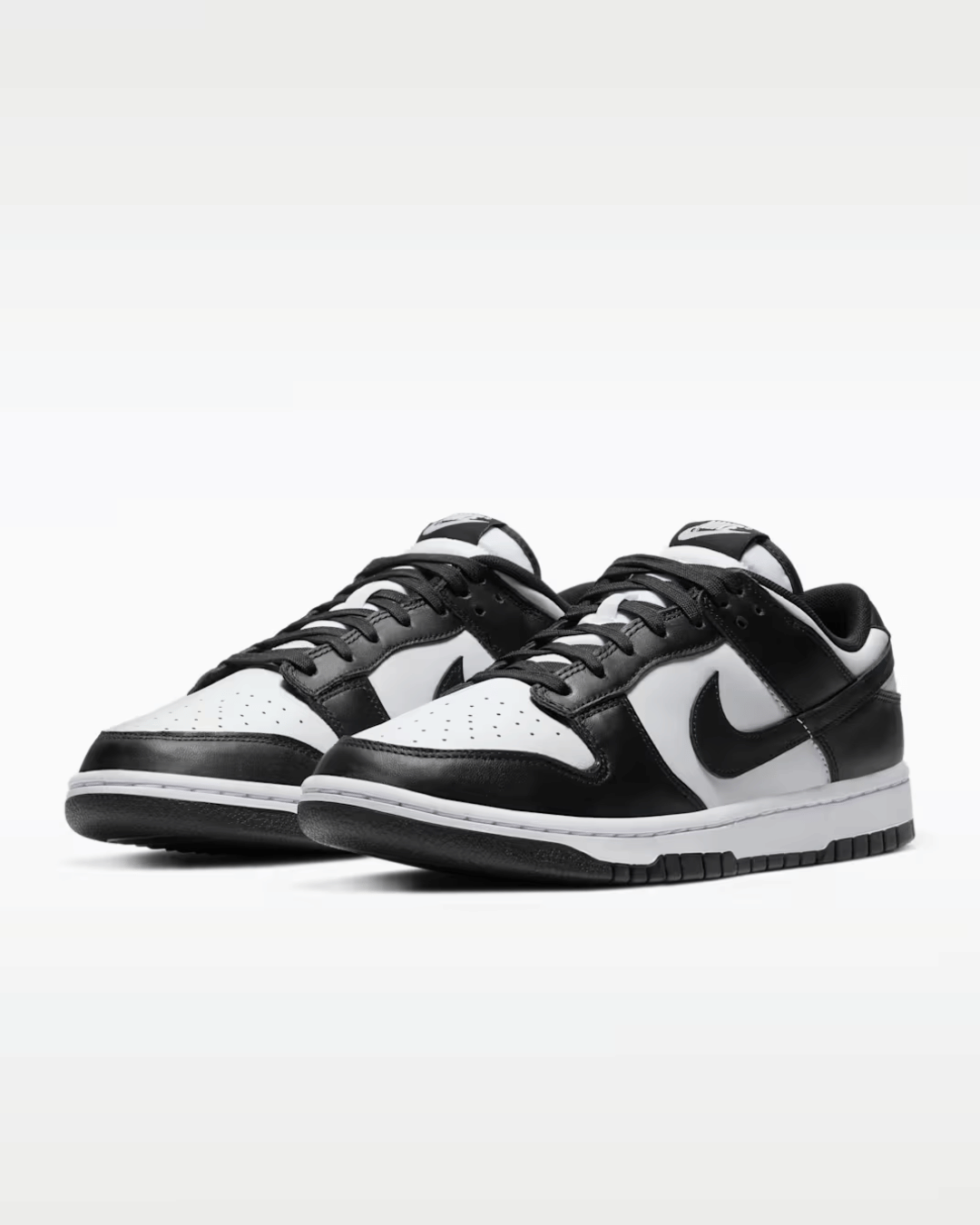 Dunk Low Panda Sneakers