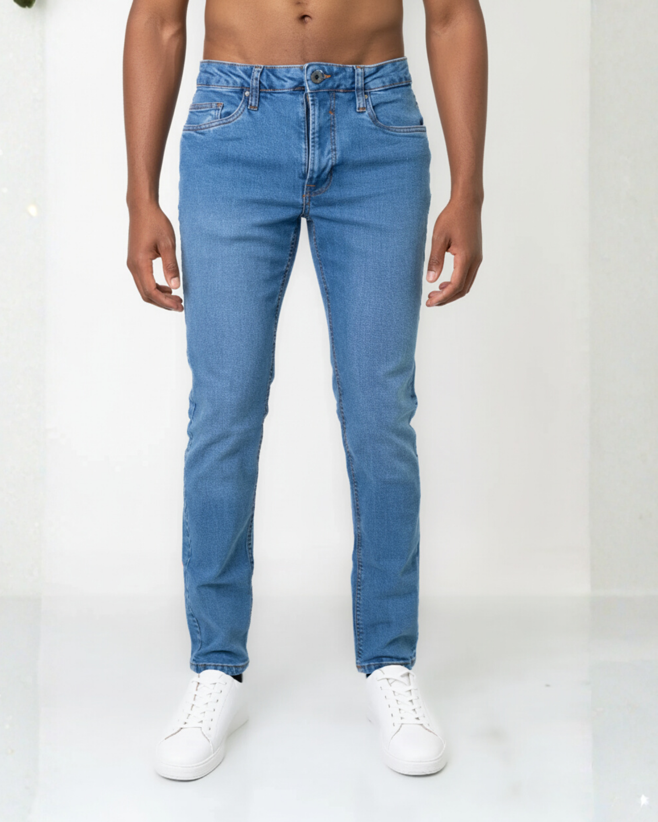 SLIM FIT DENIMS