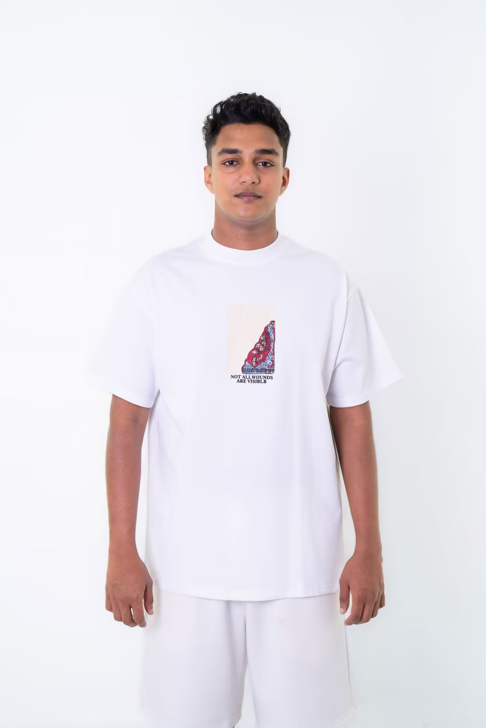 OVERSIZED GRAPHIC TEES 111