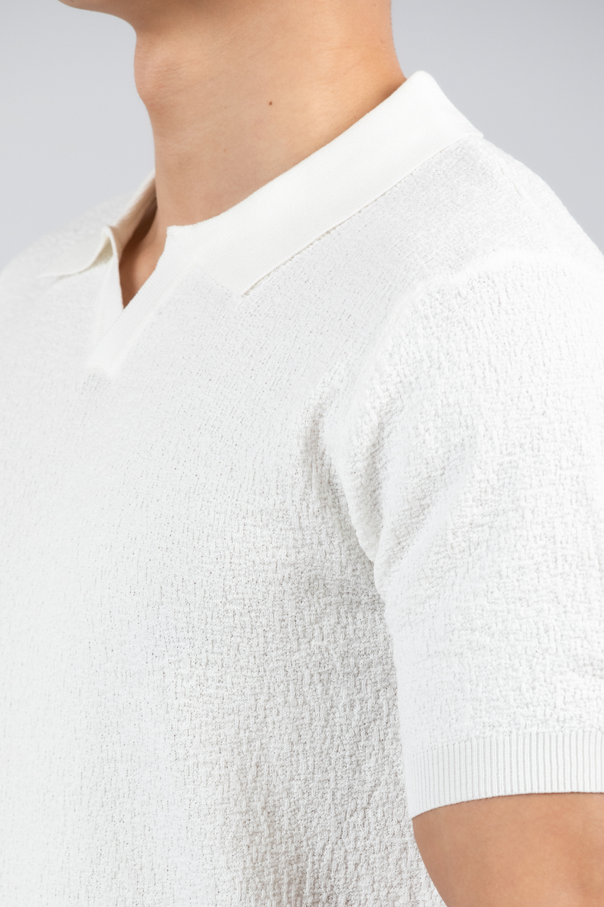 TEXTURED KNIT POLO TEES